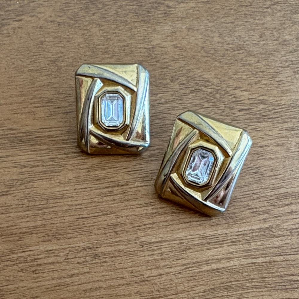 3/$15! Vintage Gold Tone Geometric Earrings